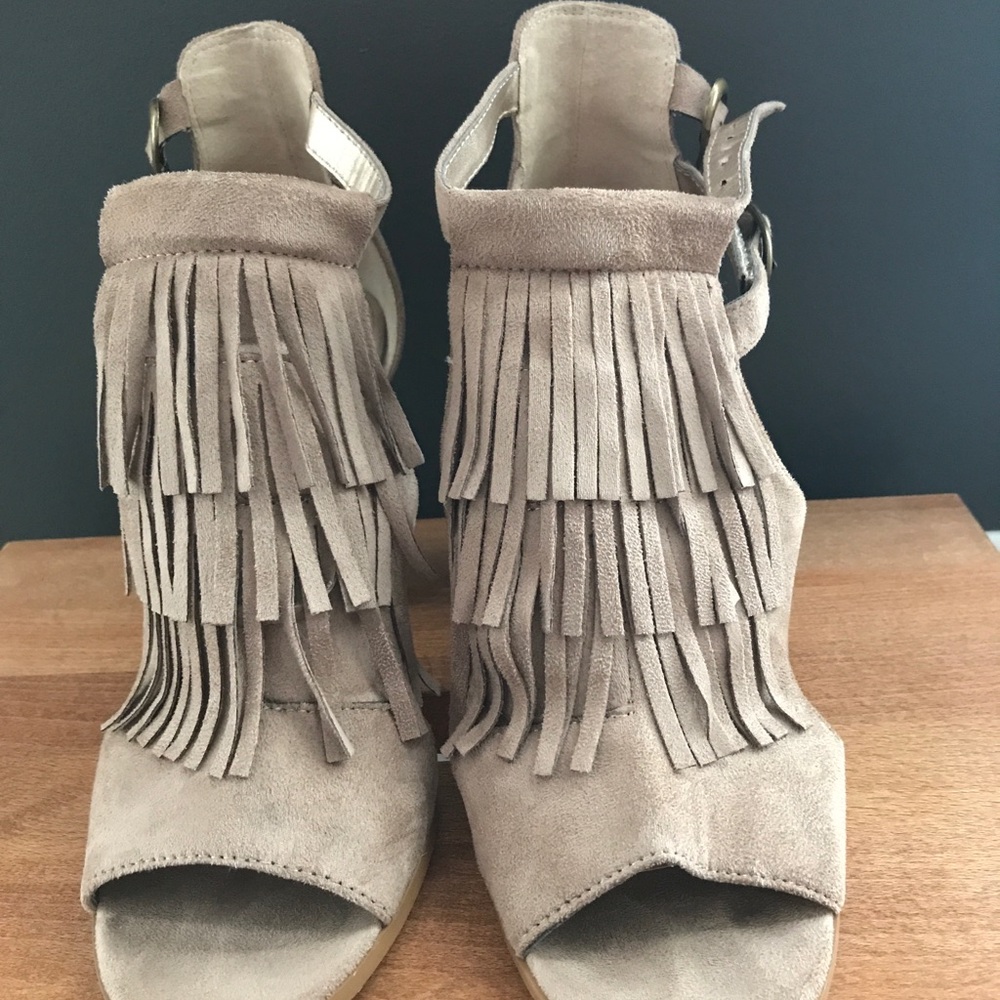 Fancy heels